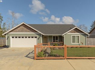 1750 Pacific Ridge Ln, Hammond, OR 97121