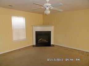 2nd image of 305 Goldenrod Dr