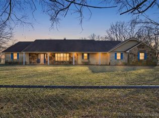 3197 E 203rd St S, Warner, OK 74469