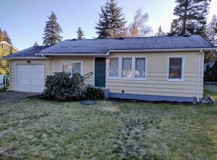 913 NE 180th St, Seattle, WA 98155
