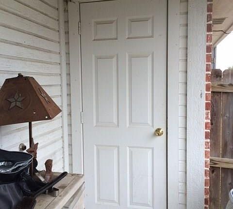 4th image of 1005 Sun Meadow Ct