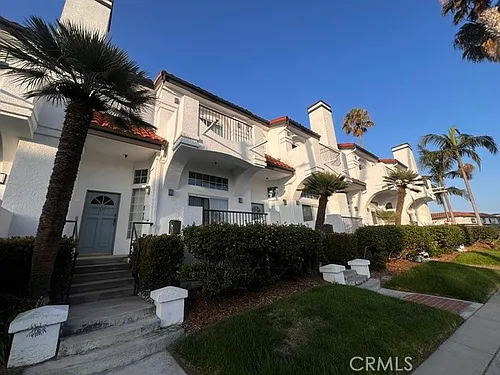 301 Diamond St #B Photo 1 301 Diamond St #B Photo 1