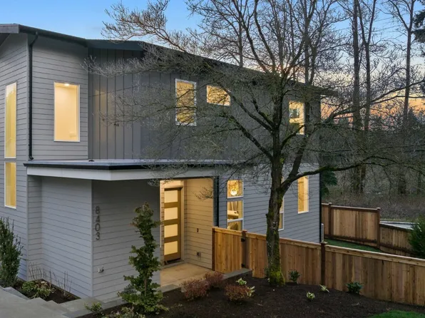 8403 NE 137th Street, Kirkland, WA 98034