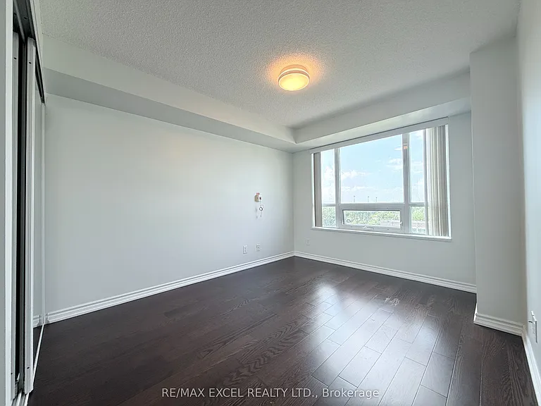 2020 McNicoll Ave #607 — Photo 6