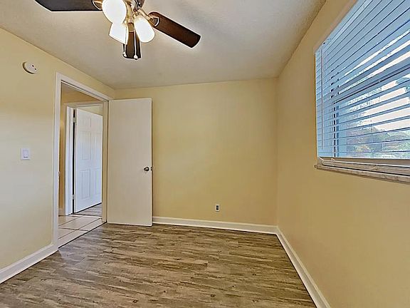 4th image of 5511 66th Ave N #16