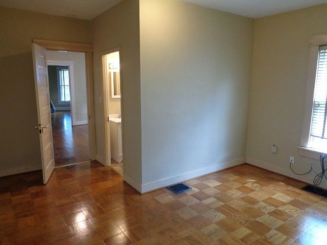 1st image of 3300 W 3rd St