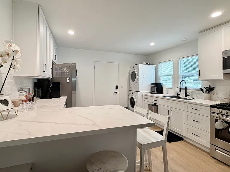 2265 E 3rd St — Photo 3