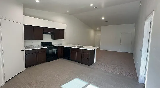 3807 S Sol Dr — Photo 5