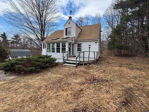 3rd image of 775 Dennison Dr