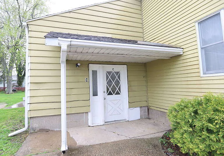6901 Hammond Ave SE #C — Photo 1
