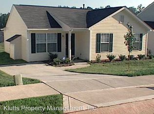 404 Kingville Dr, Charlotte, NC 28213