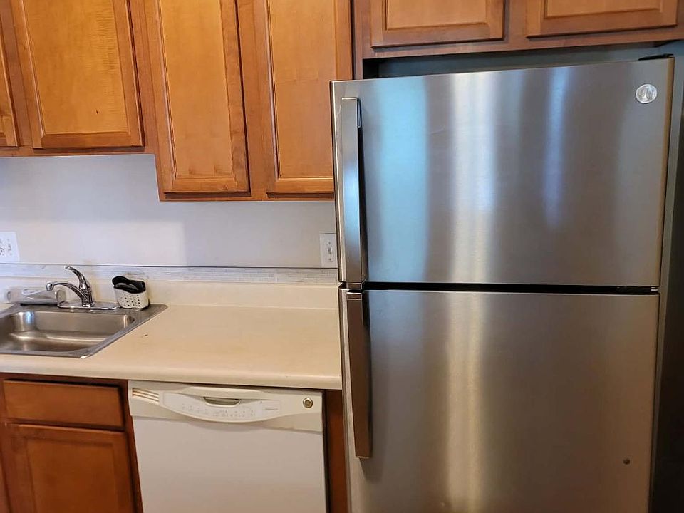 25307 Shiawassee Cir Apt 202, photo 20