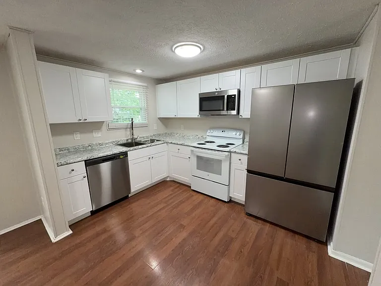 3763 Spring Mill Way — Photo 6