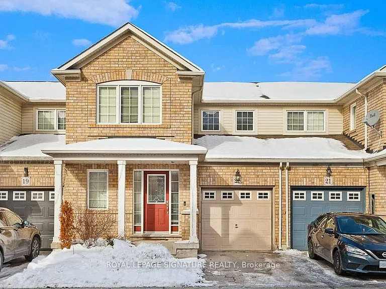 71 Garth Massey Dr #20 — Photo 1
