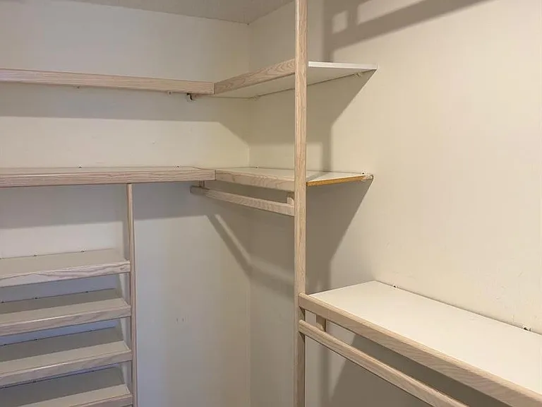 670 E Lake Jasmine Cir #106 — Photo 12