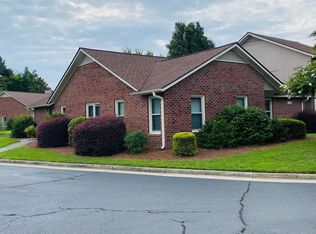 1861 Quail Ridge Rd APT A, Greenville, NC 27858