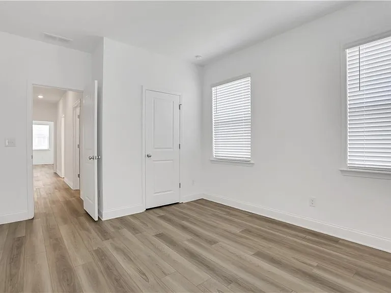 3198 Shirecrest Ln — Photo 35