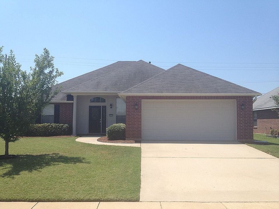 1st image of 202 Melissa Ln