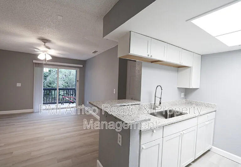1810 E 143rd Ave #2 — Photo 6