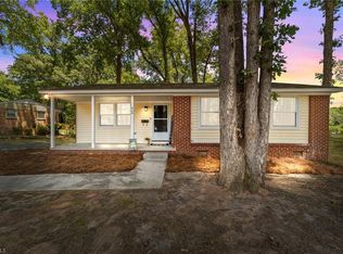 2709 Dumont Dr, Greensboro, NC 27403