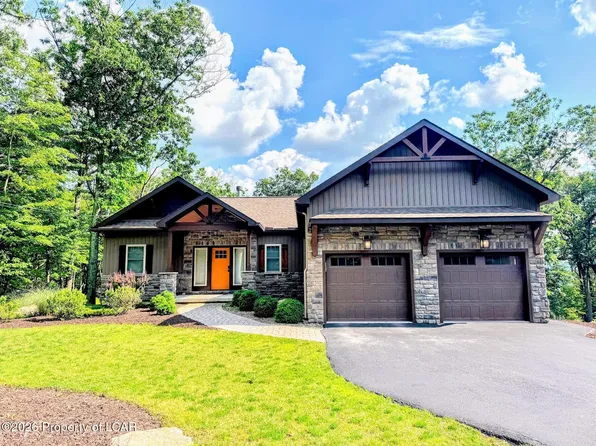 728 Turnberry Ln, Hazle Township, PA 18202