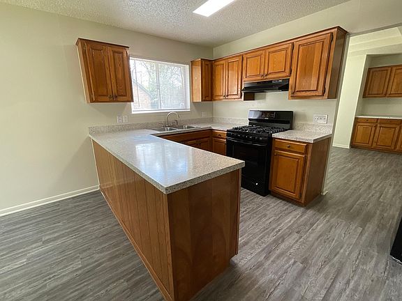 4th image of 4429 Aberdeen Dr #4429