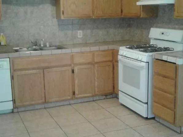 1012 Wilson Ave #A, Bakersfield, CA 93308