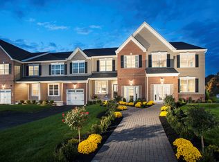162 Saddlebrook Dr, Bensalem, PA 19020