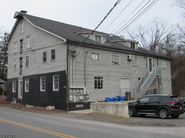 15 Trenton Ave APT 1, Frenchtown, NJ 08825
