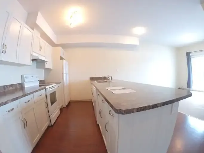 5202 A Woodland Rd #205 — Photo 5