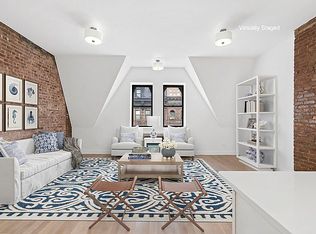 52 W 75th St, New York, NY 10023