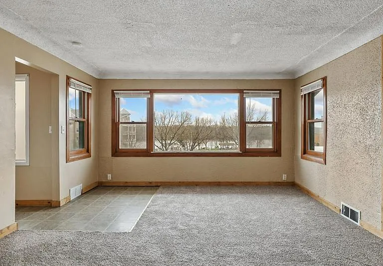 104 Broad St #1 — Photo 8