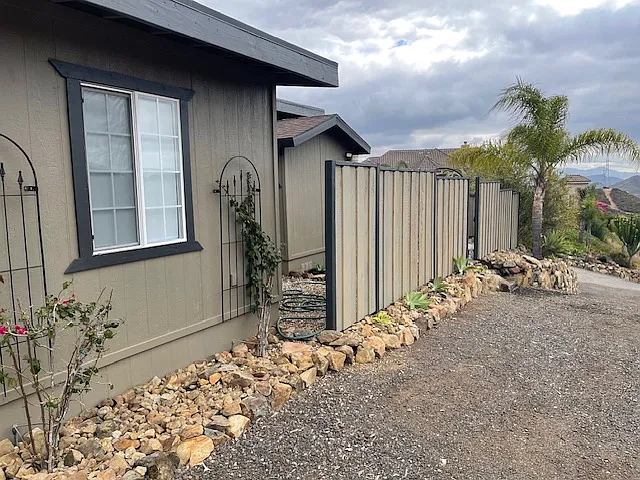Crestwind Dr — Photo 18