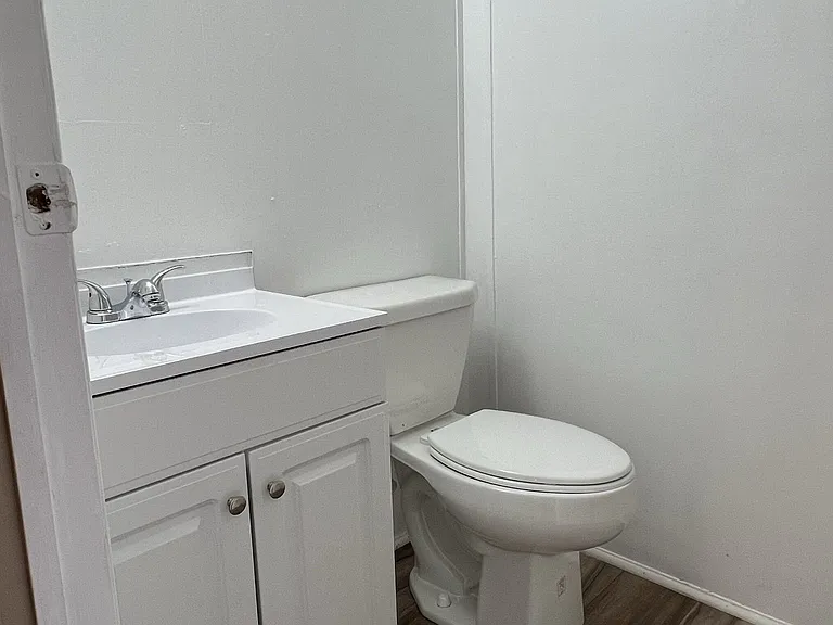 109 Joyner St — Photo 7