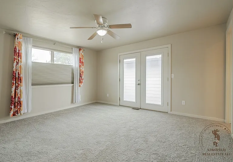 2110 Hodesha Way — Photo 12