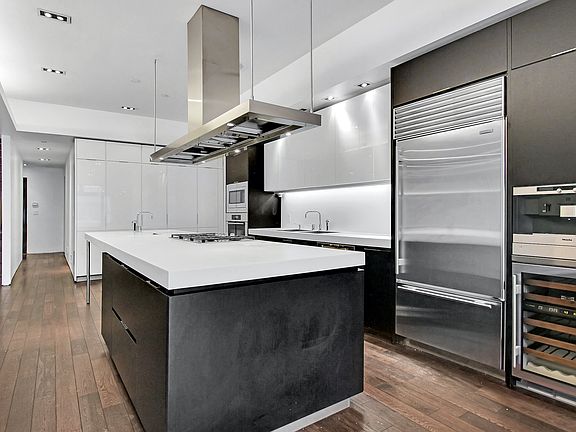 4th image of 405 Broadway Fl 3
