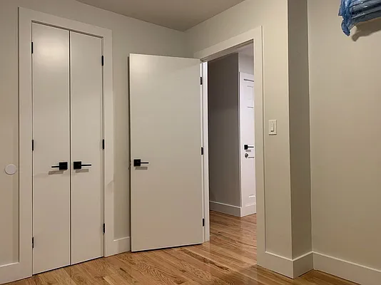 Rented by null | media 8