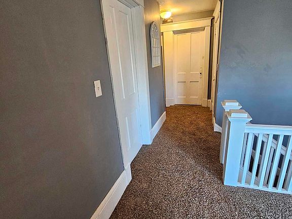 4th image of 210 N Timber St