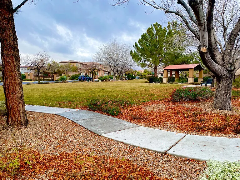 12056 La Palmera Ave — Photo 15