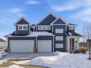 11159 41st Street Cir N, Lake Elmo, MN 55042