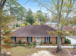 913 Sharon St, Denham Springs, LA 70726