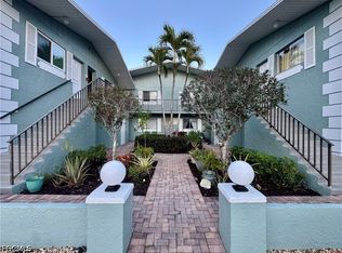 8061 Country Rd UNIT 202, Fort Myers, FL 33919
