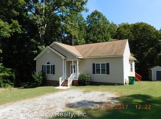 1811 Old Iron Rd, Hopewell, VA 23860