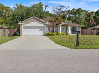 538 SW Comet Ter, Port Saint Lucie, FL 34953