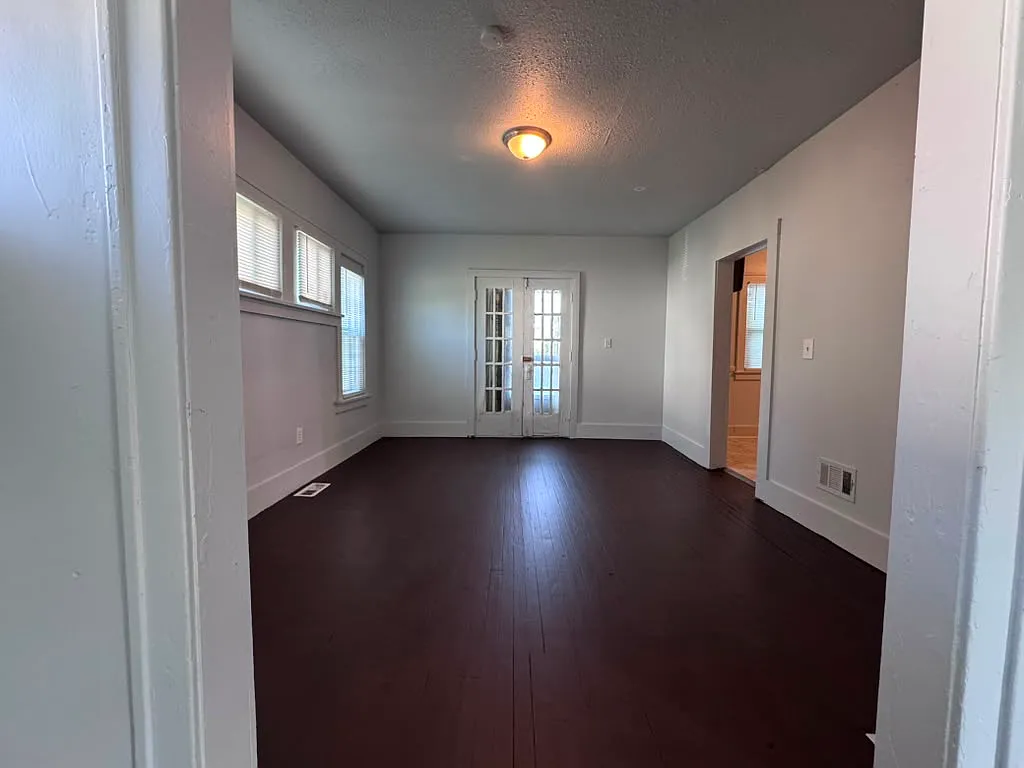 2474 Fullerton St - 1 — Photo 4