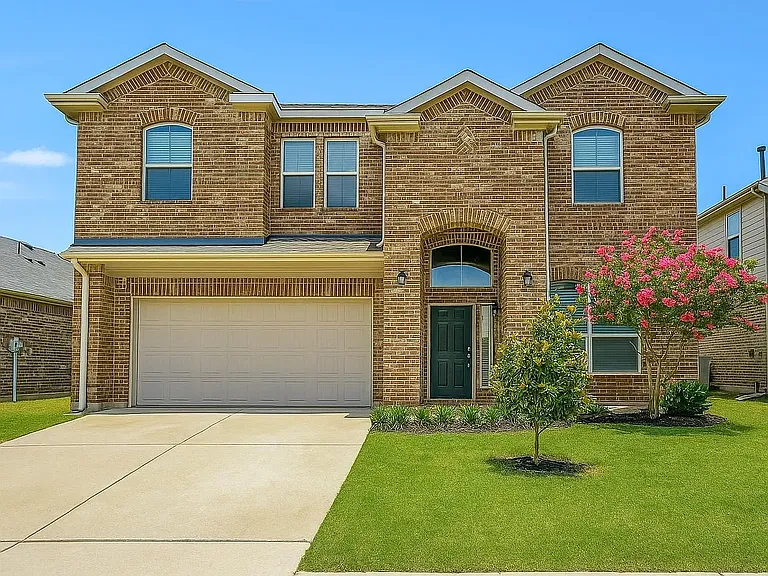 15841 Oak Pointe Dr — Photo 1