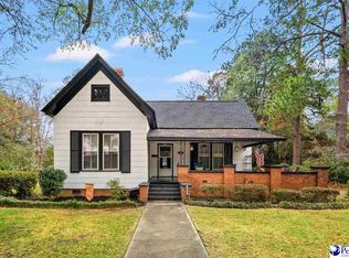 222 E Wine St, Mullins, SC 29574