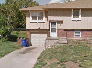 12220 S Sycamore St, Olathe, KS 66062