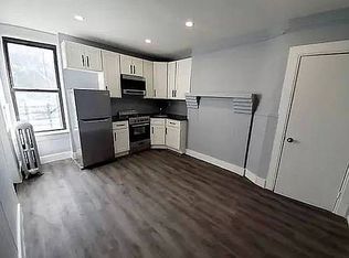 258 49th St #3R, Brooklyn, NY 11220