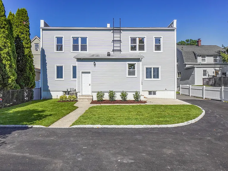 77 Mill St #79B — Photo 9